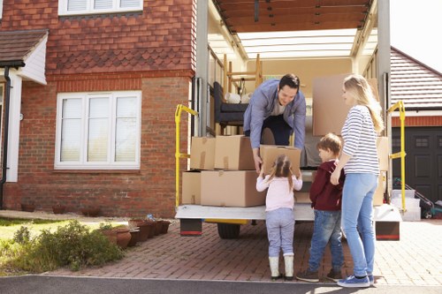 Packing and transport for a Barnet business move